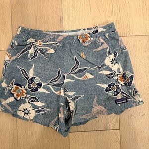 Patagonia Women's Blue Floral Swim Shorts size S